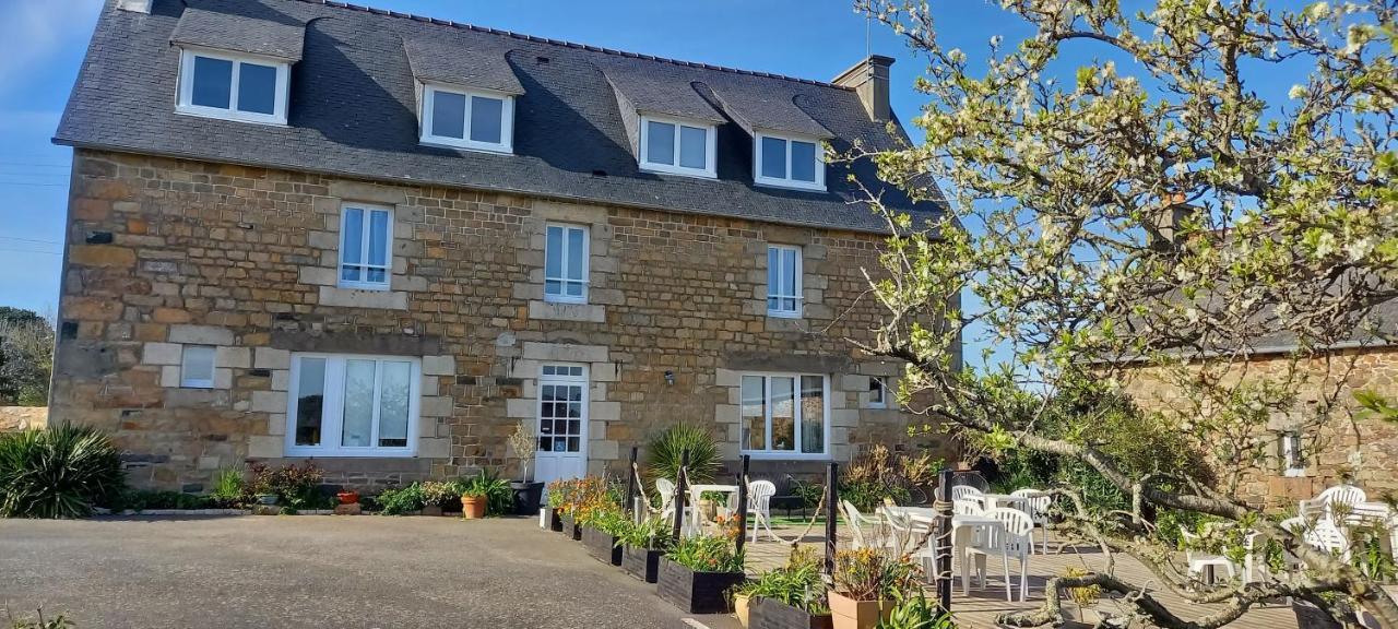 Le Relais De Launay Ploubazlanec Exterior foto
